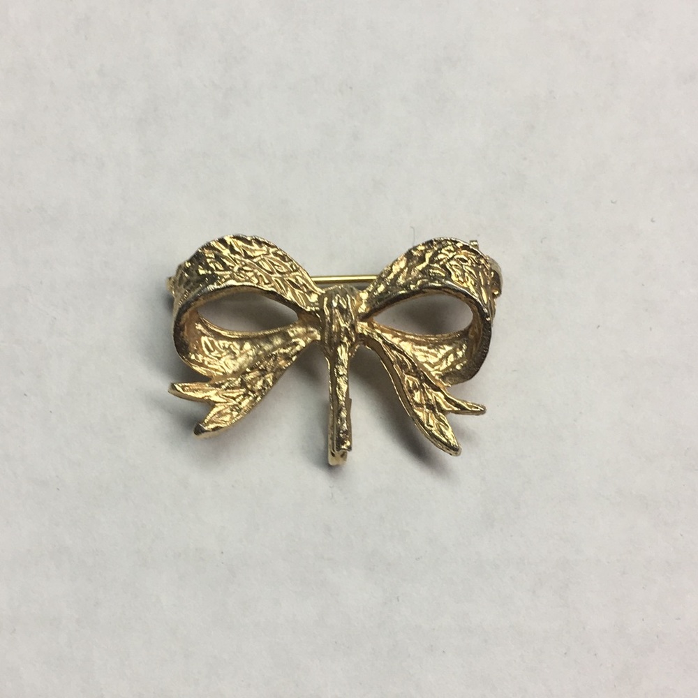 Vintage Gold Tone Bow Pin with Hidden Hook for Charm or Watch